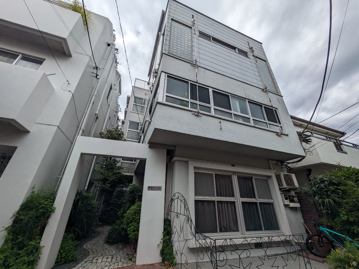 v20250427005210/fresh/building/J00100410055_1