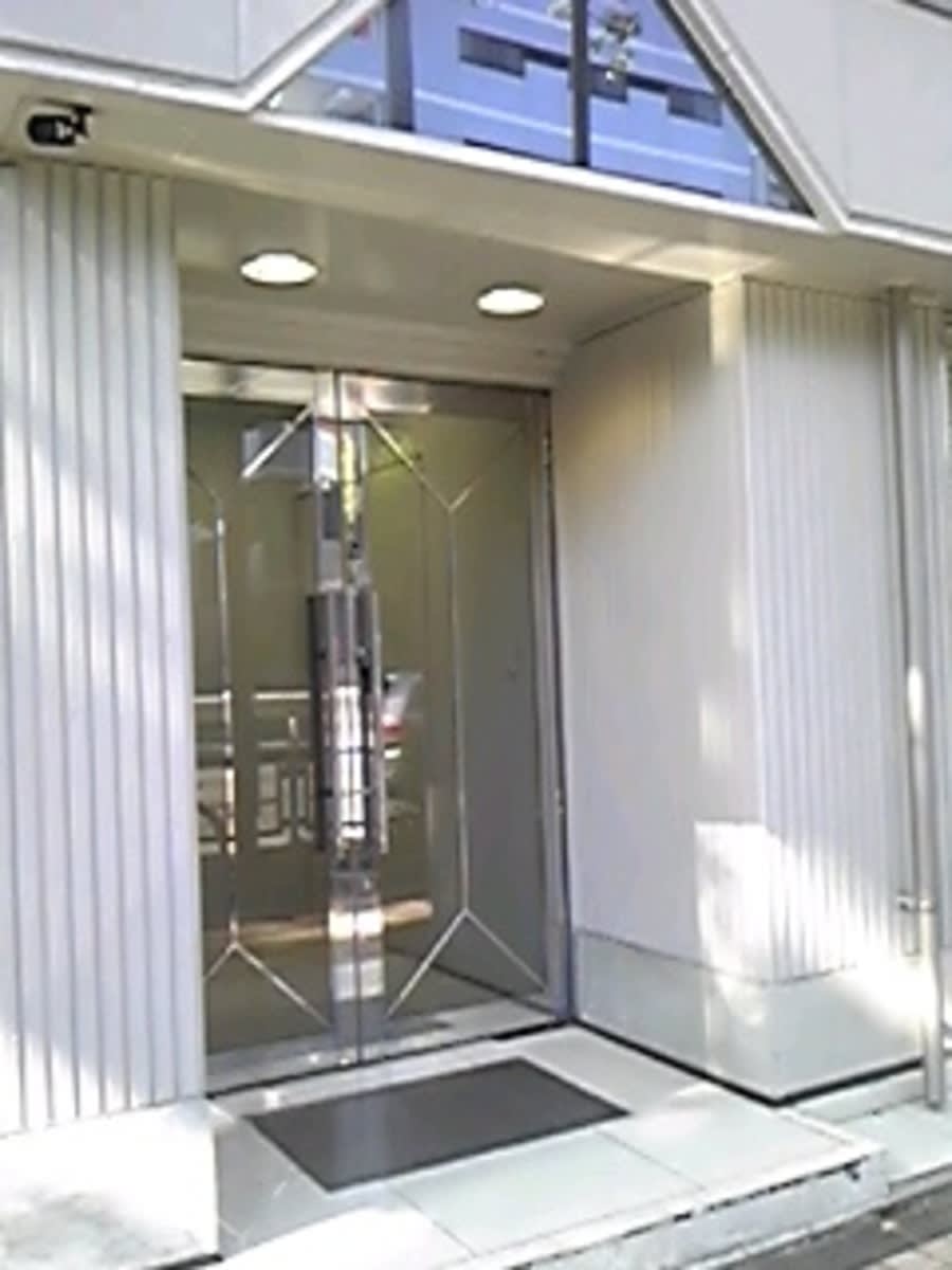 v20250427005210/fresh/building/J00100410327_3