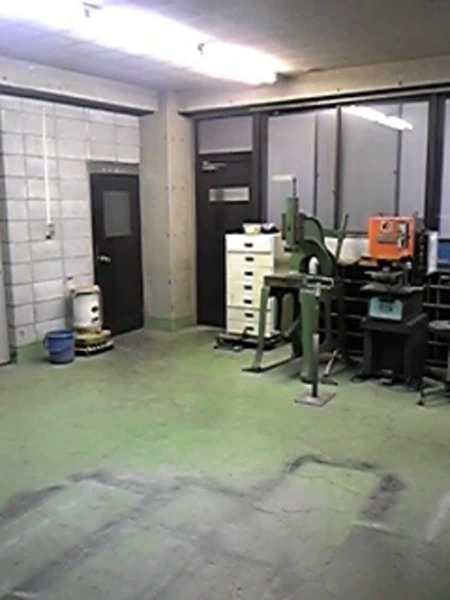 v20250427005210/fresh/building/J00100410333_9