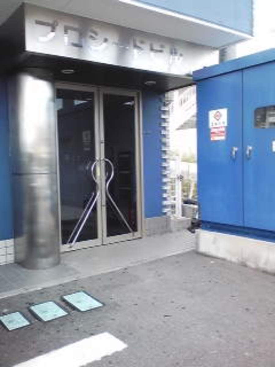 v20250427005210/fresh/building/J00100410394_3