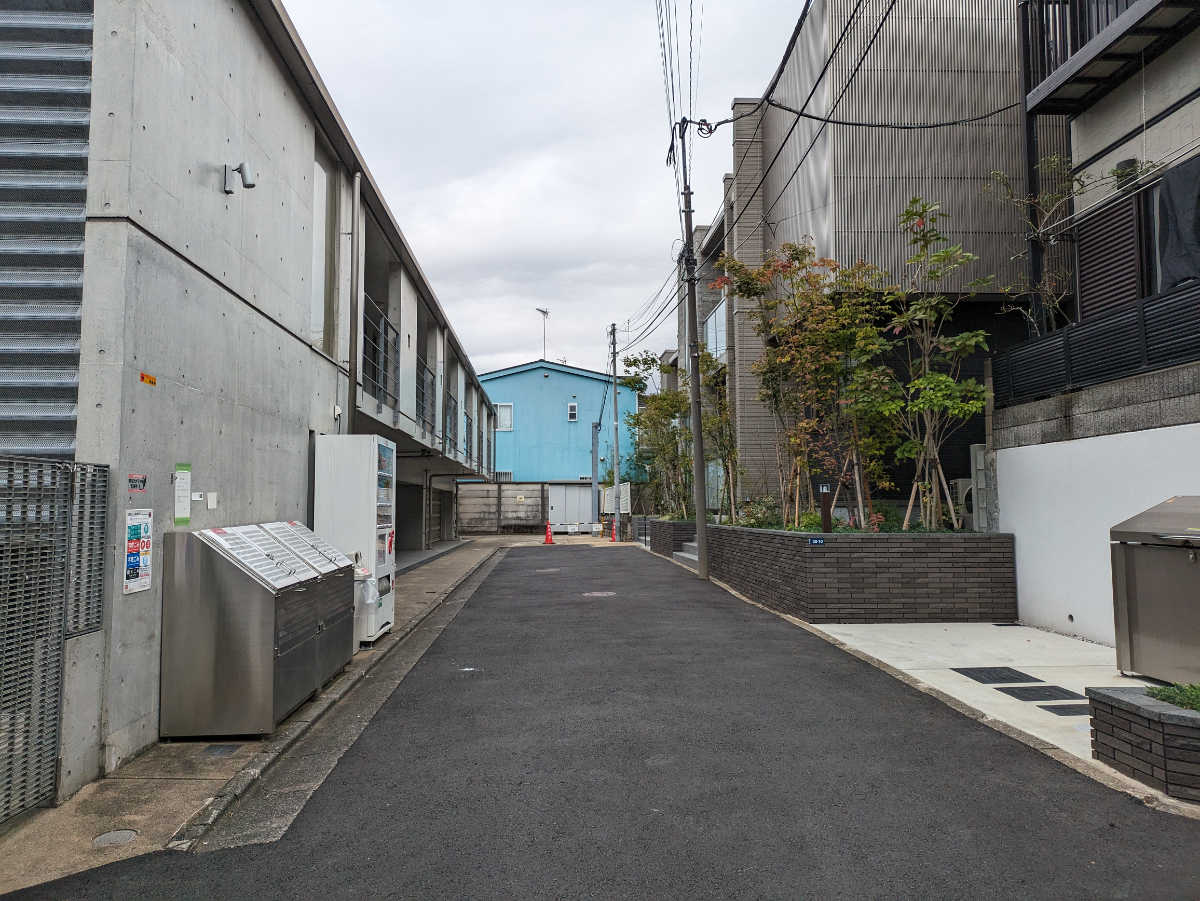 v20250427005210/fresh/building/J00100410408_12