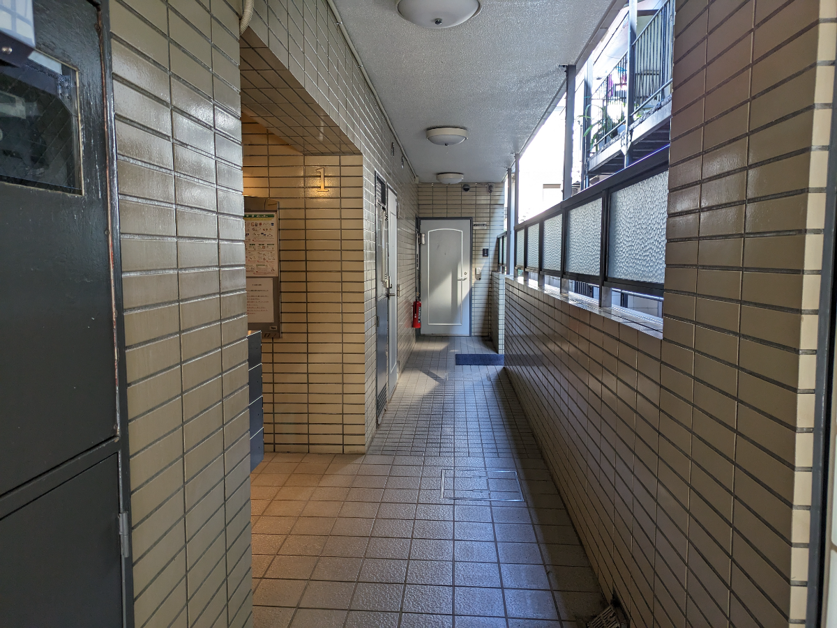 v20250427005210/fresh/building/J00100410543_10