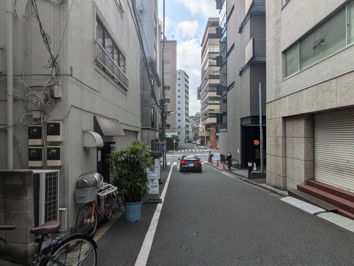 v20250427005210/fresh/building/J00100410548_8