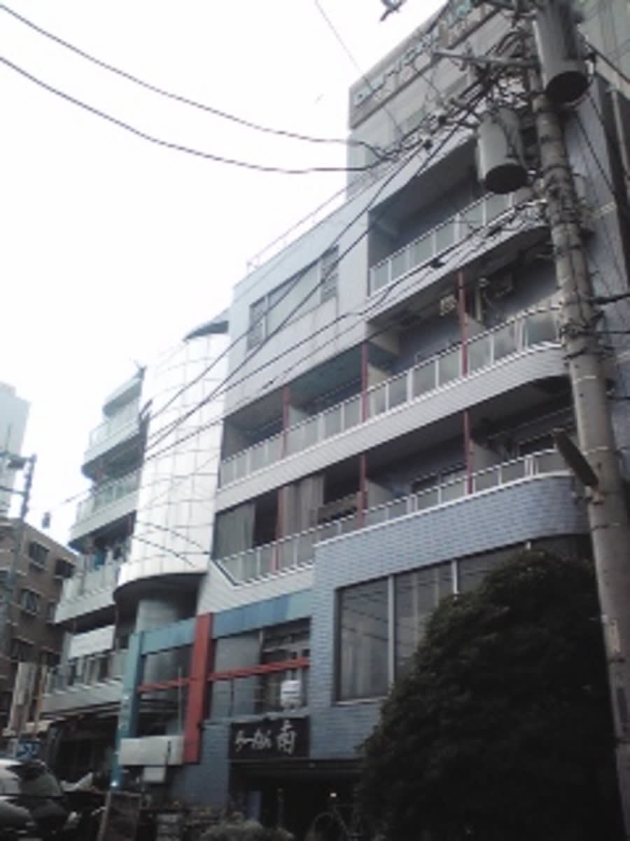 v20250427005210/fresh/building/J00100410844_1