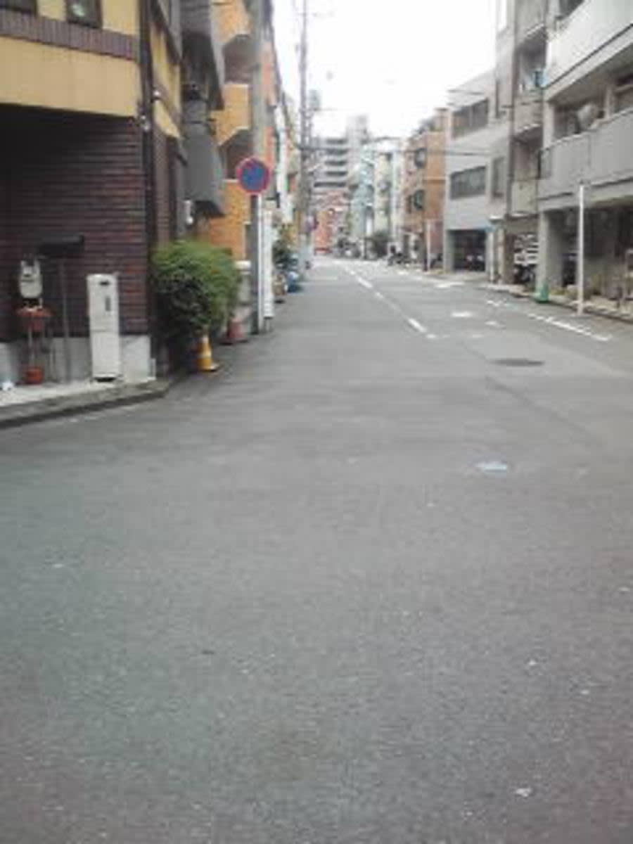 v20250427005210/fresh/building/J00100410882_2