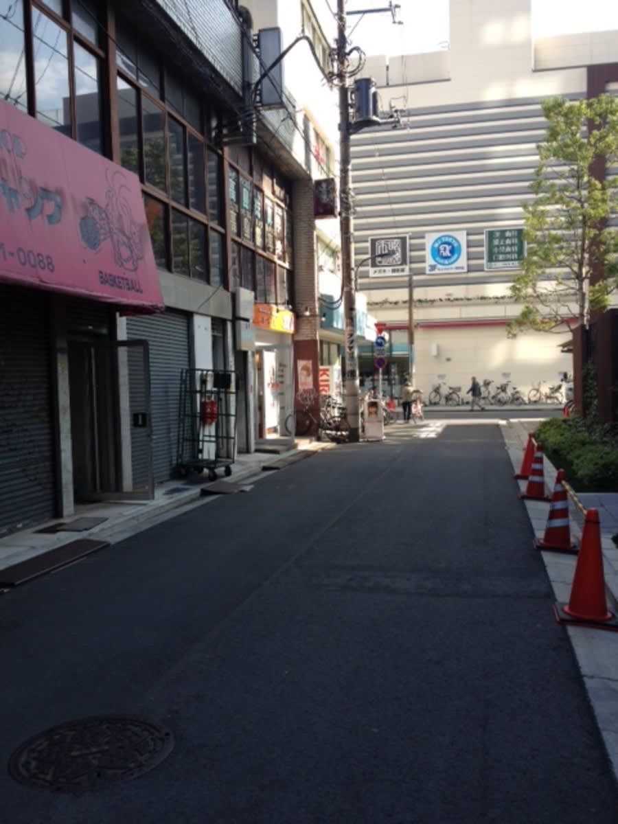 v20250427005210/fresh/building/J00100411040_2