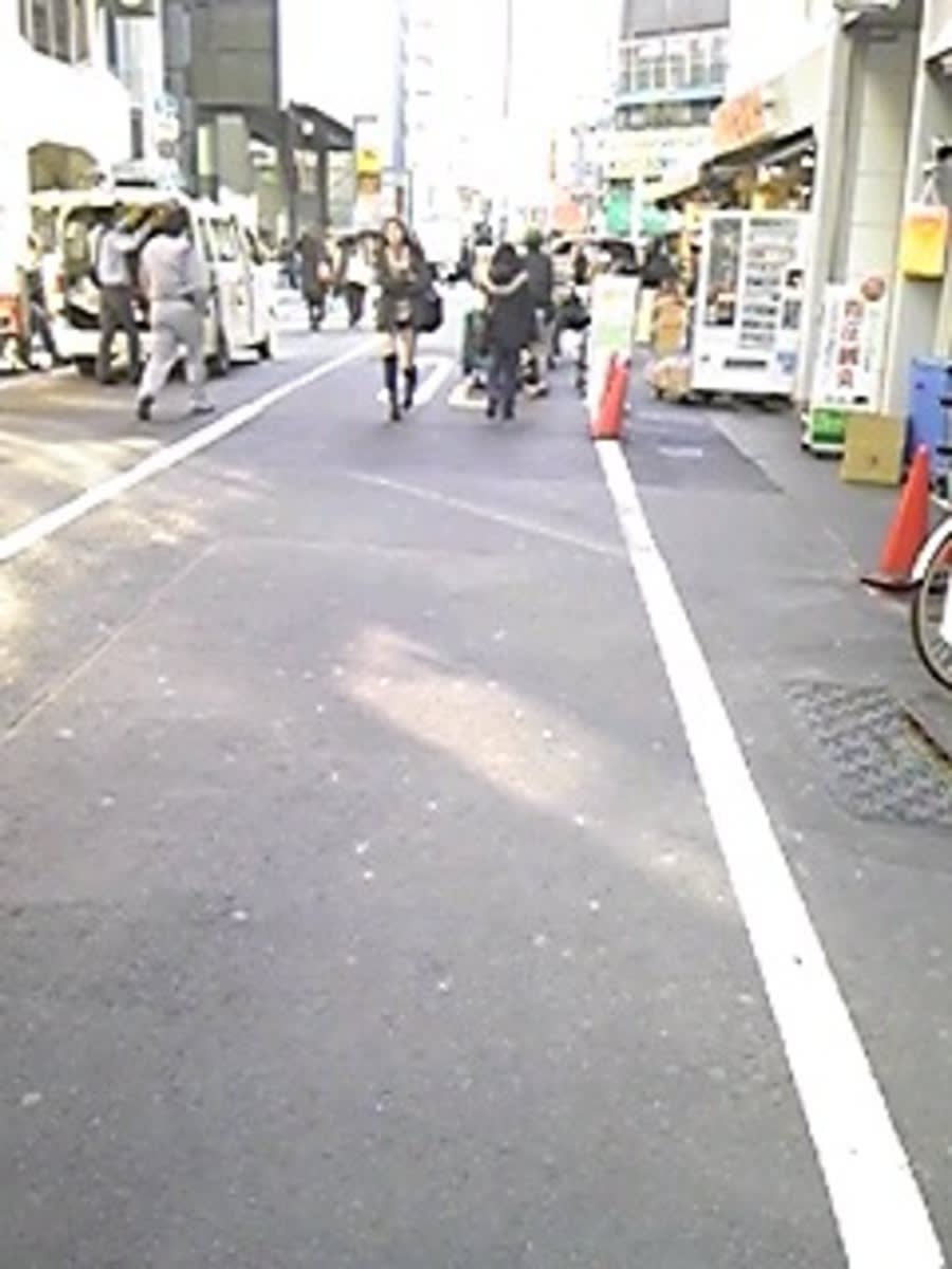 v20250427005210/fresh/building/J00100411064_2