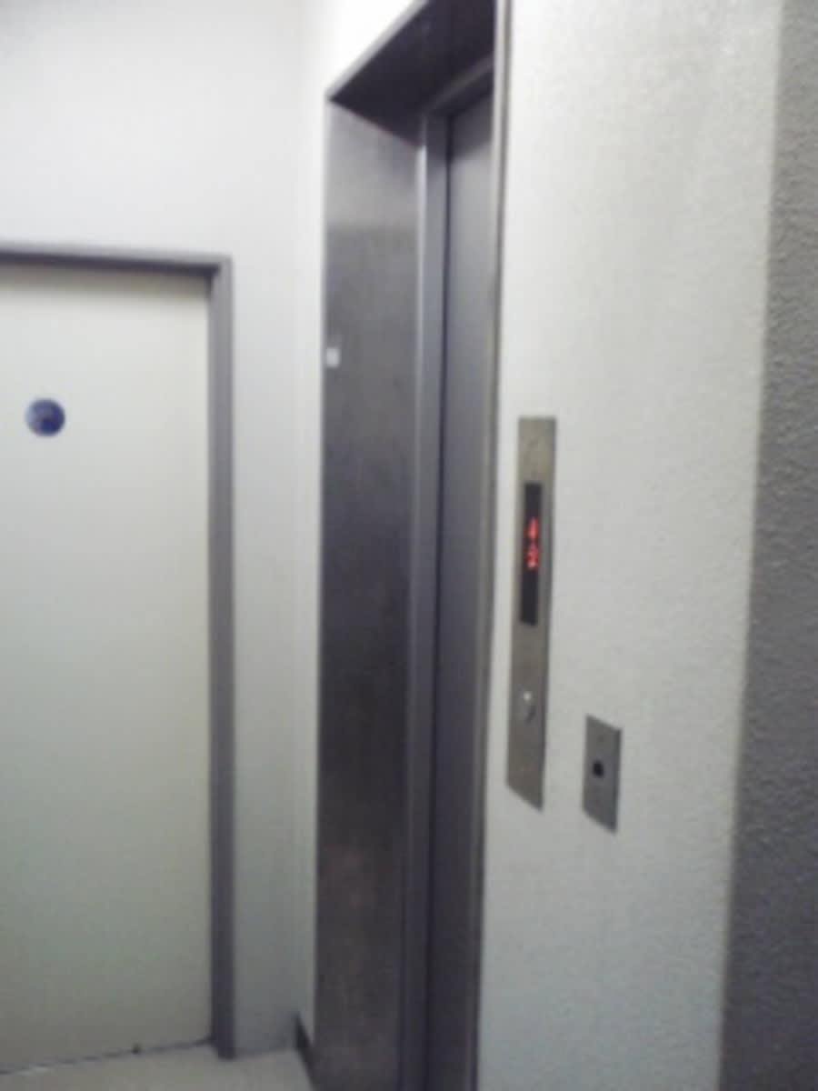 v20250427005210/fresh/building/J00100411248_4