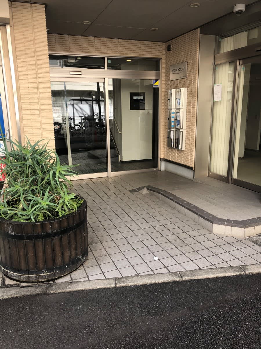 v20250427005210/fresh/building/J00100411602_3