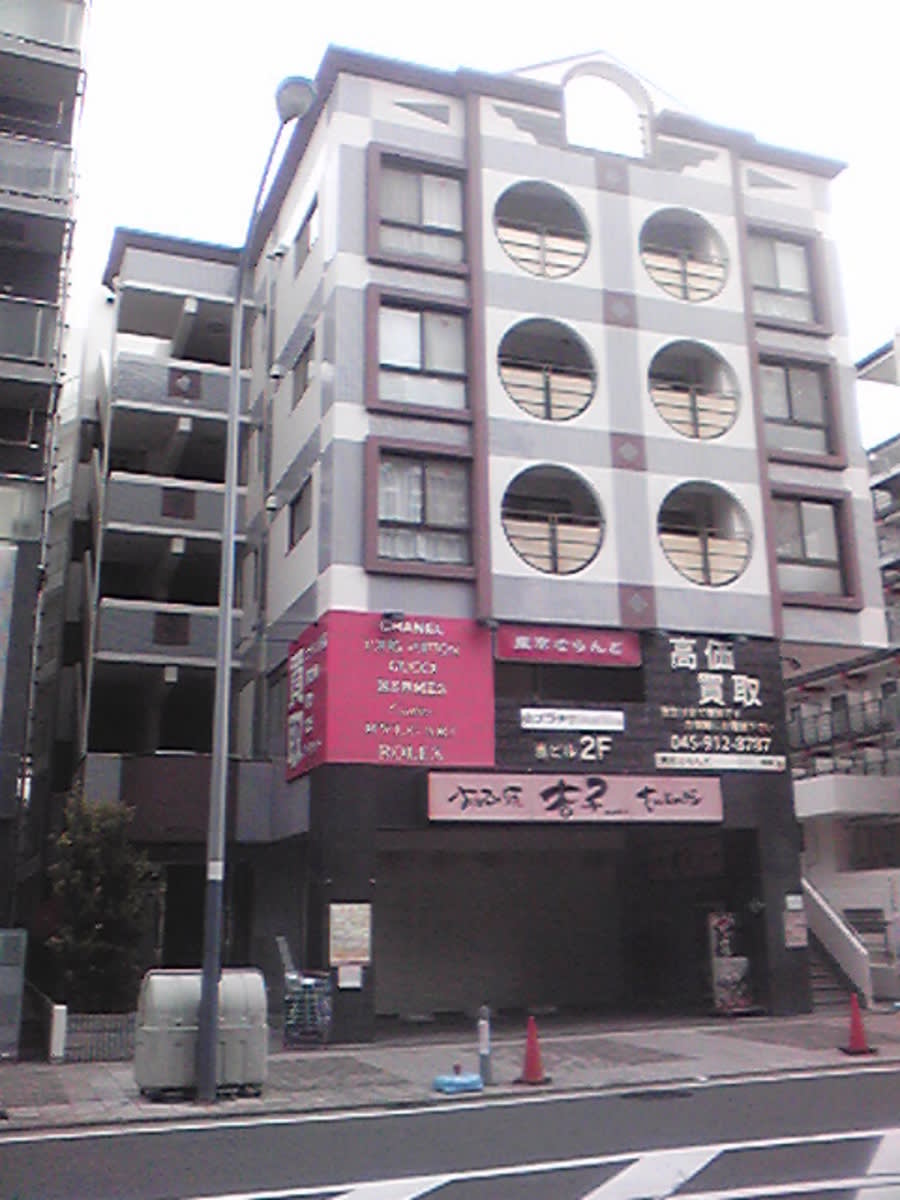 v20250427005210/fresh/building/J00100411724_1