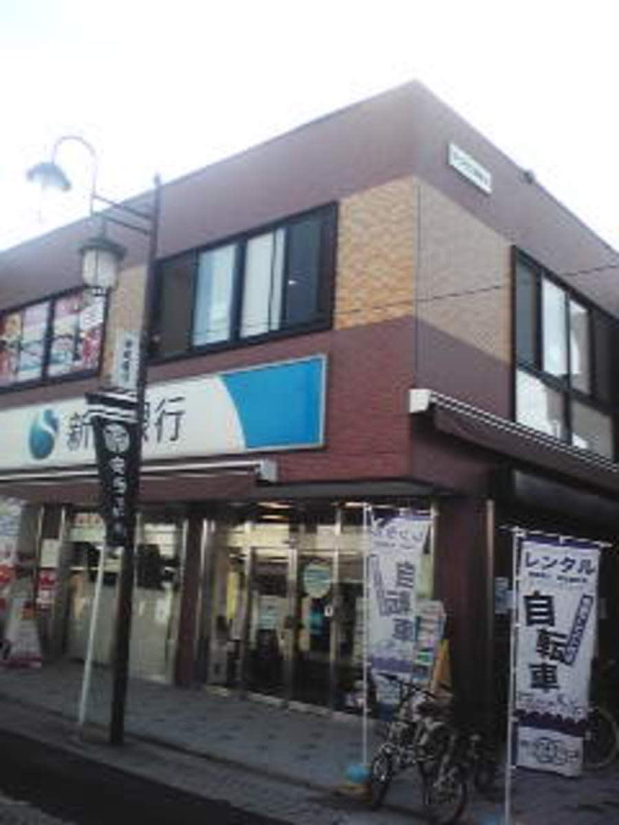 v20250427005210/fresh/building/J00100411735_3
