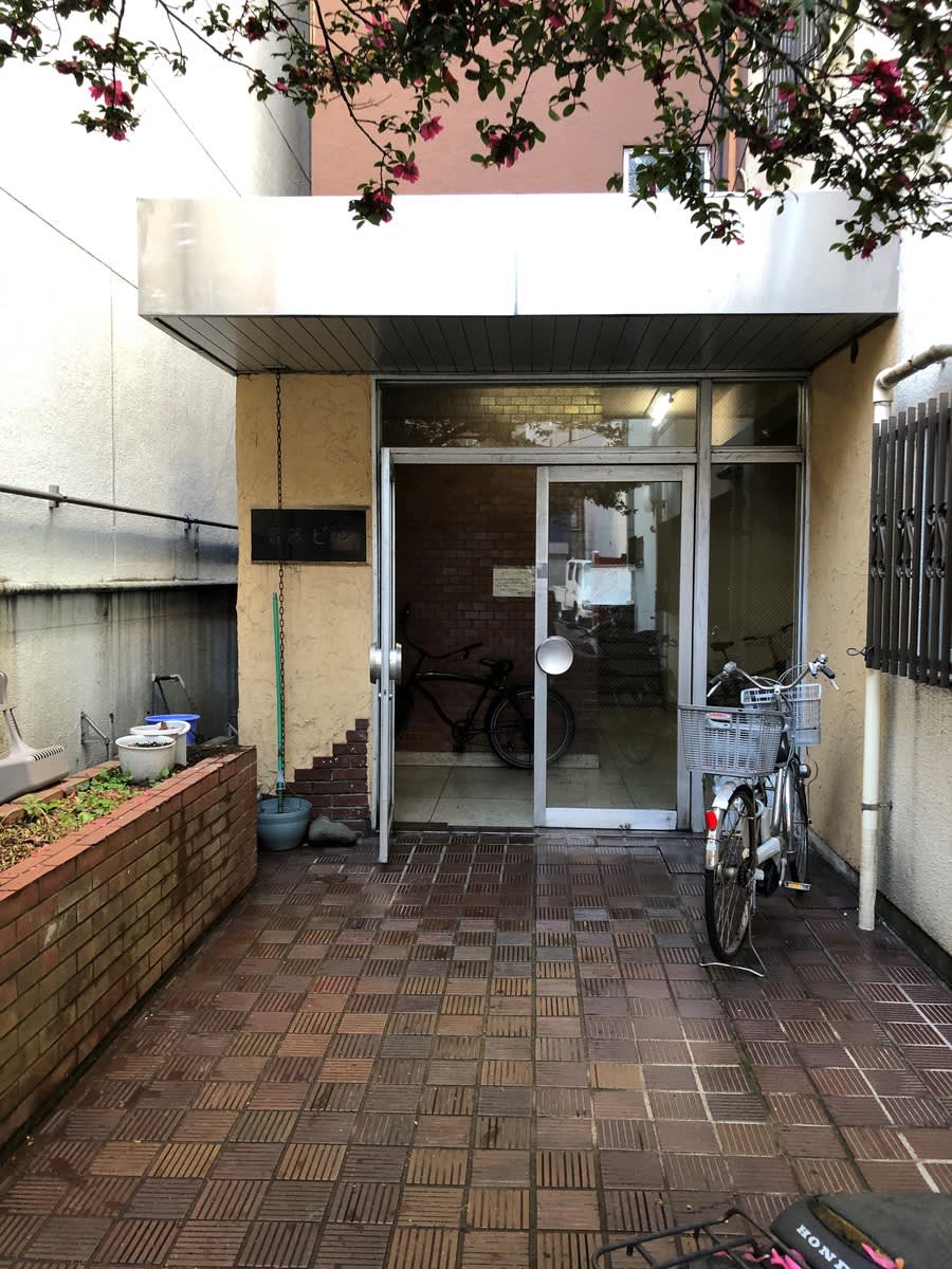 v20250427005210/fresh/building/J00100411792_3