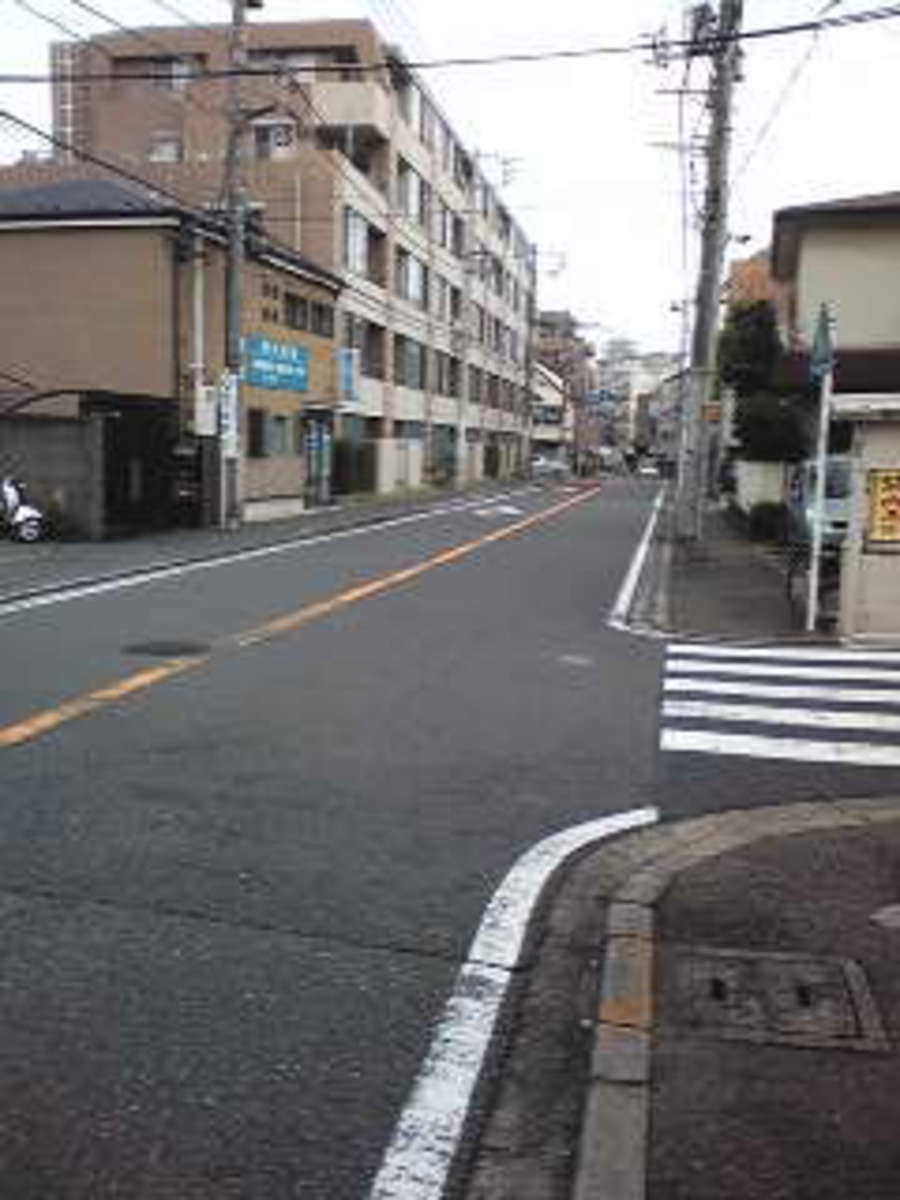 v20250427005210/fresh/building/J00100411827_2