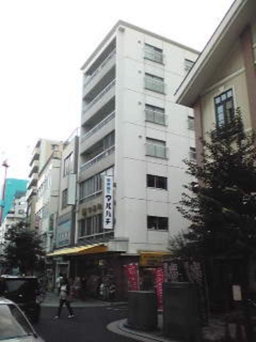 v20250427005210/fresh/building/J00100411878_1