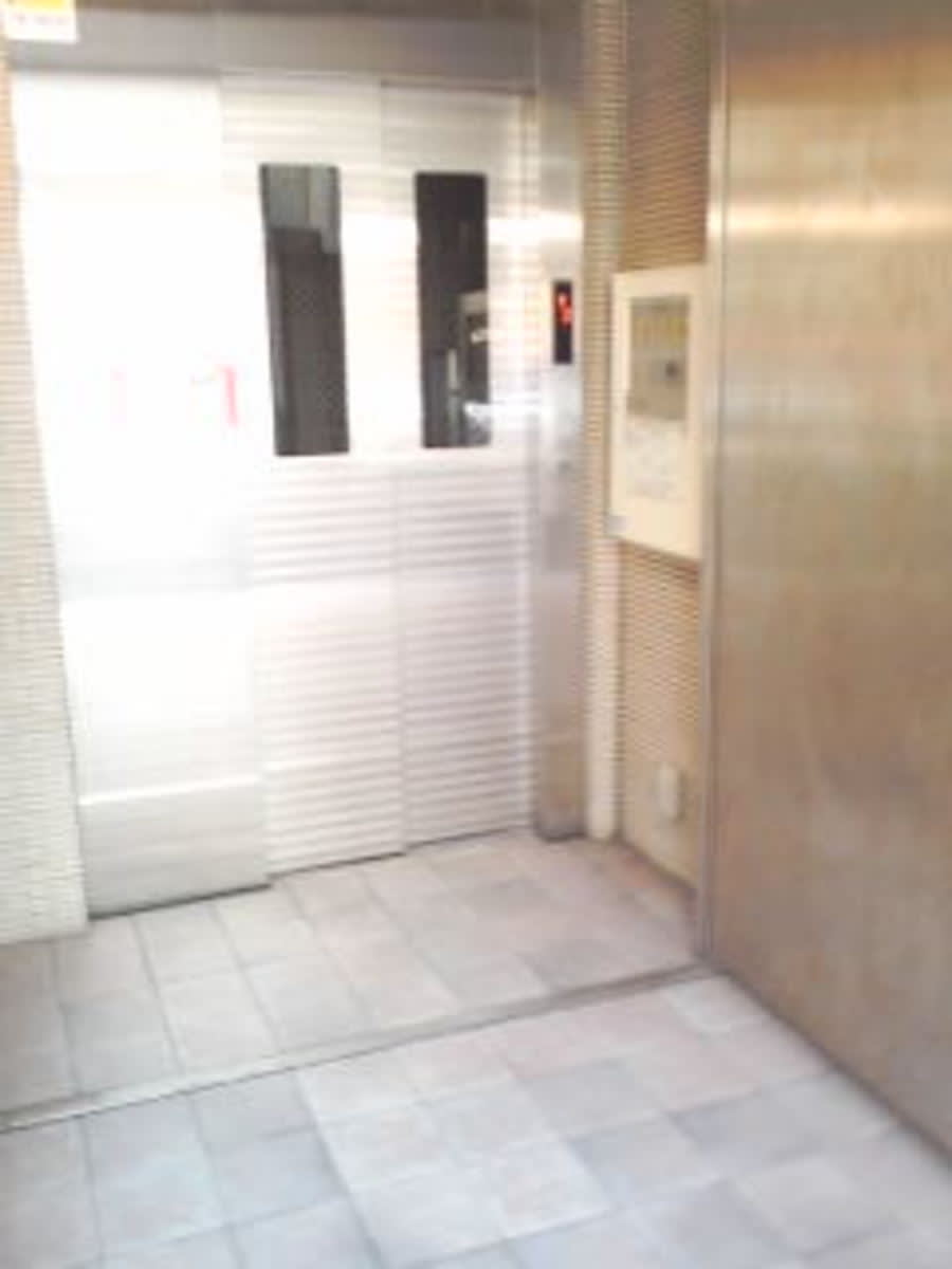 v20250427005210/fresh/building/J00100412208_4