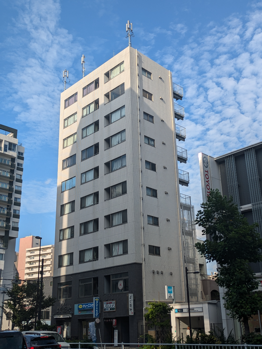 v20250427005210/fresh/building/J00100412811_1
