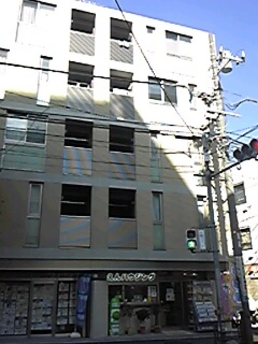 v20250427005210/fresh/building/J00100412822_1