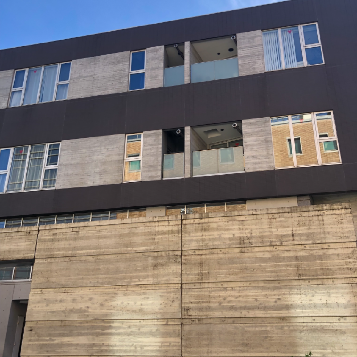 v20250427005511/fresh/building/J00100413601_9