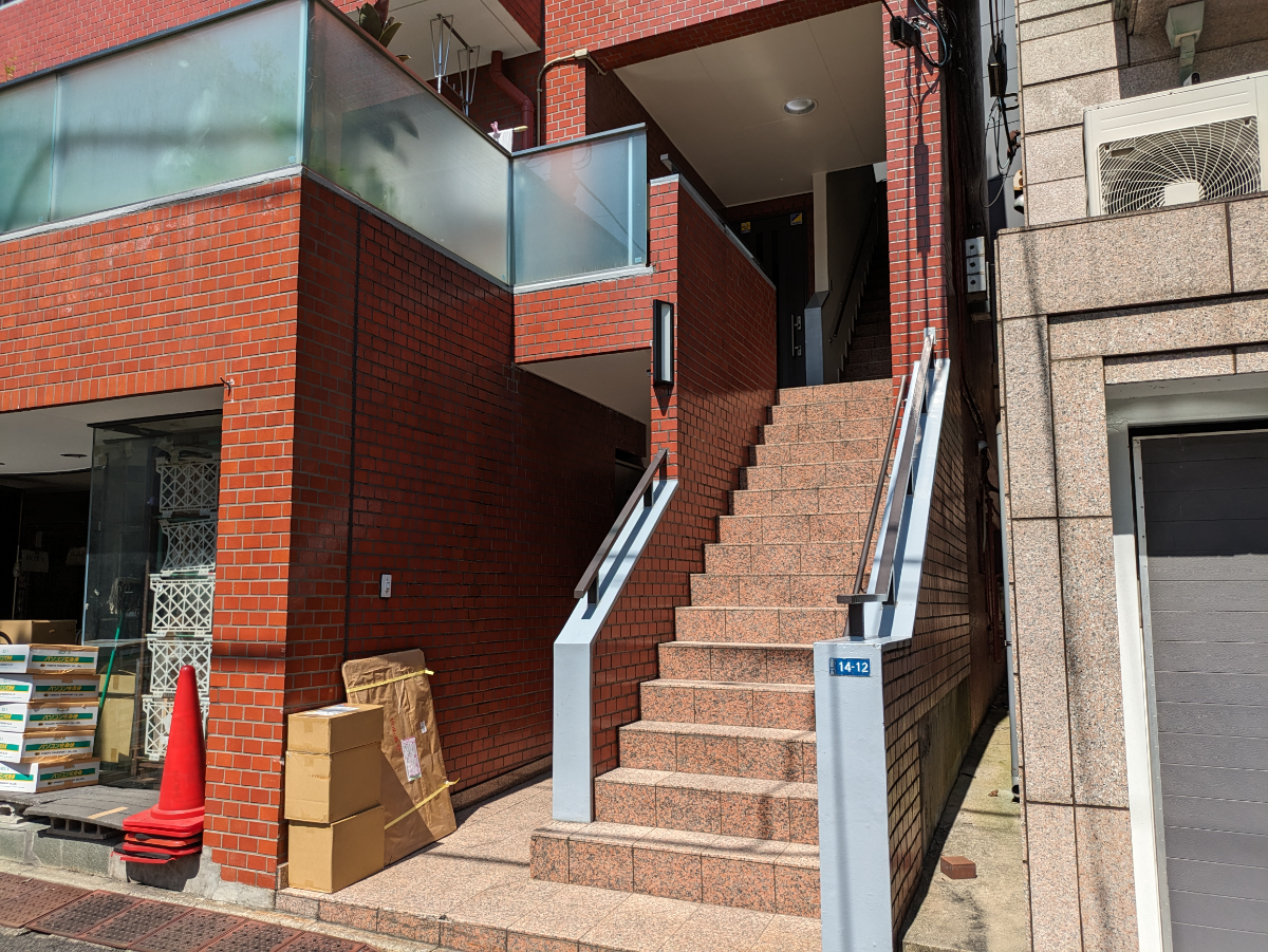 v20250427005511/fresh/building/J00100413739_3