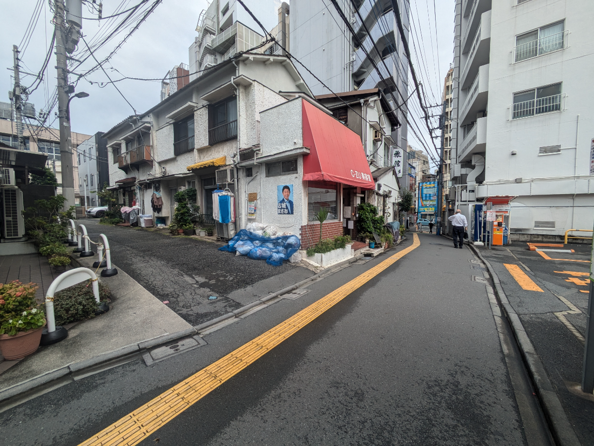 v20250427005511/fresh/building/J00100414251_9