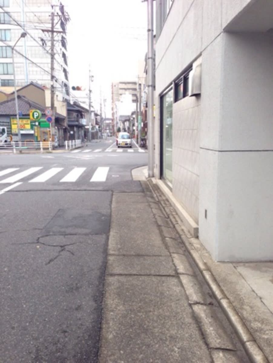 v20250427005511/fresh/building/J00100414737_3