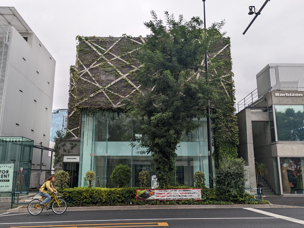 v20250427005511/fresh/building/J00100415160_17