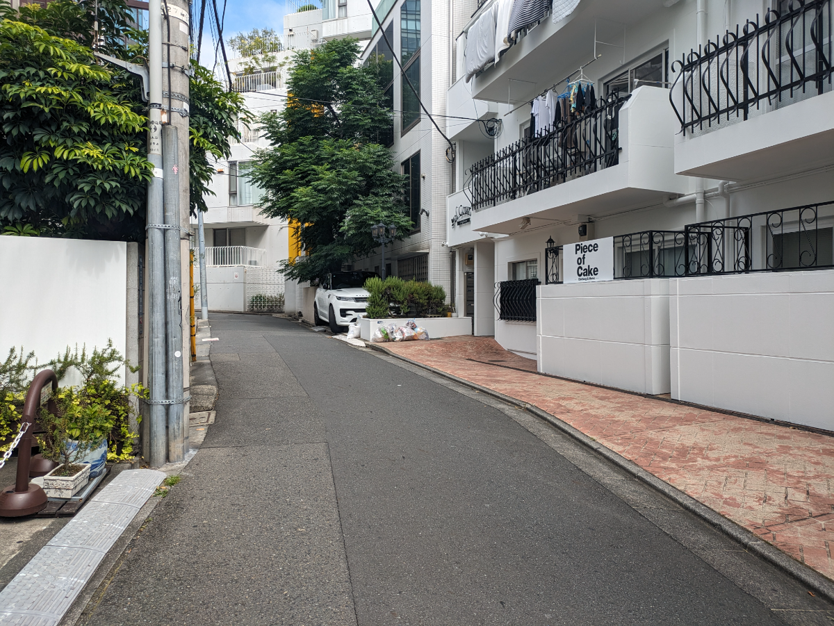 v20250427005511/fresh/building/J00100415537_3