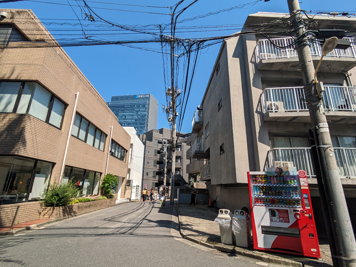 v20250427005820/fresh/building/J00100417527_11