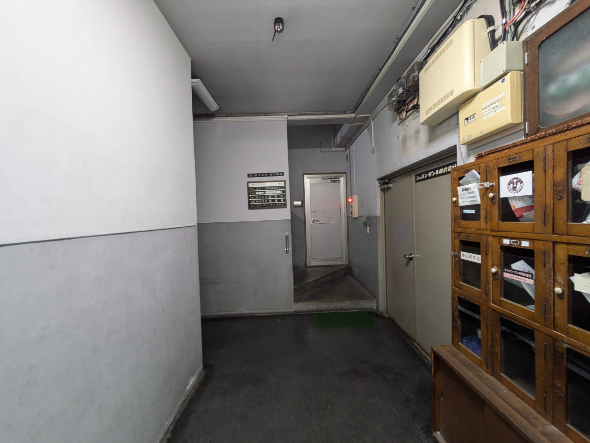 v20250427005820/fresh/building/J00100417542_10
