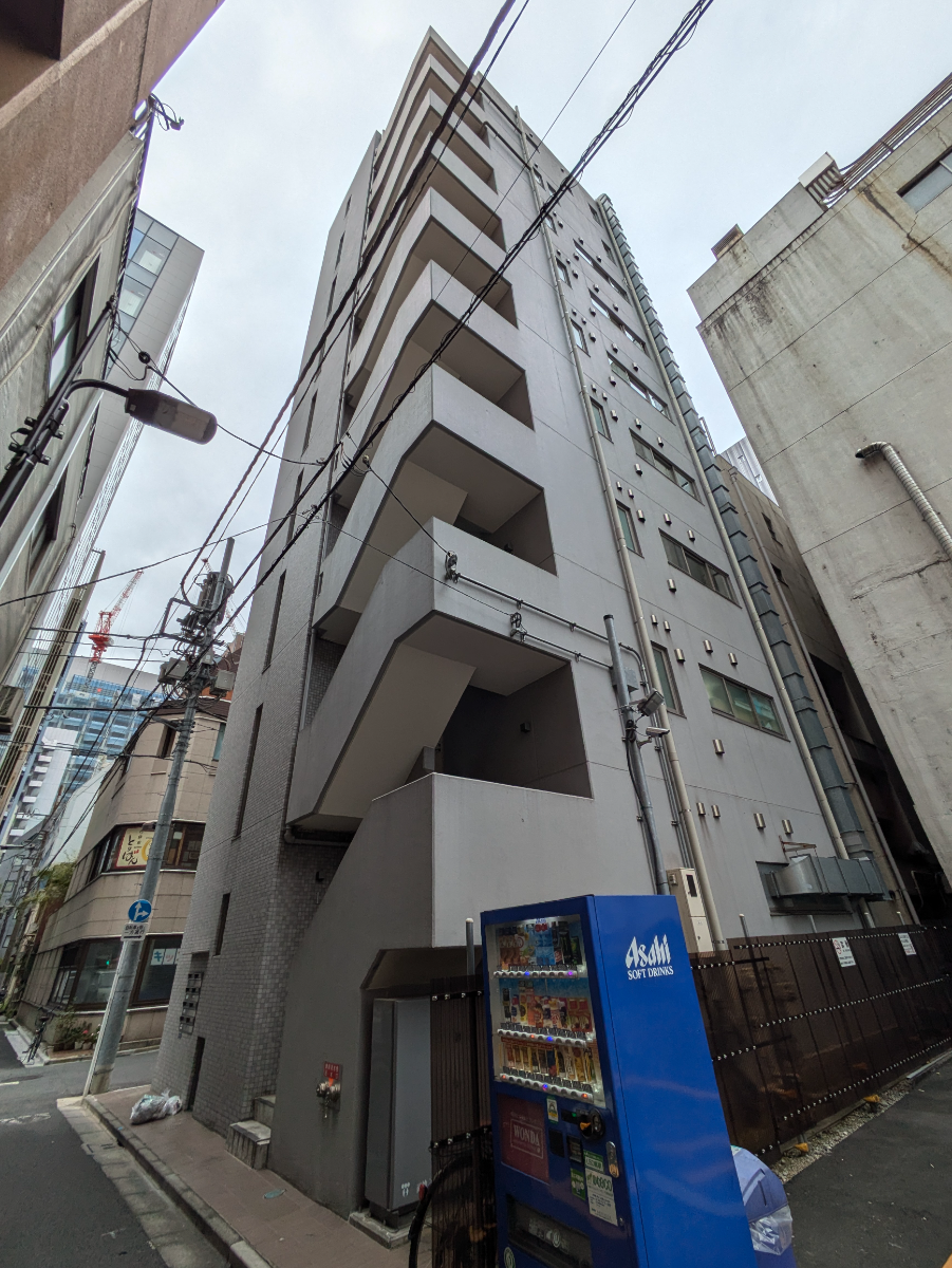 v20250427005820/fresh/building/J00100418156_12