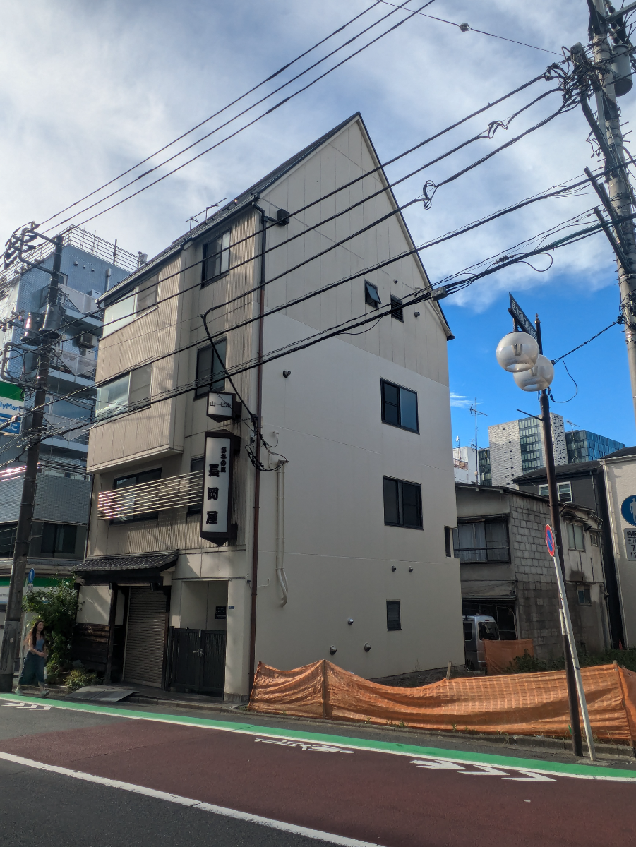 v20250427005820/fresh/building/J00100418266_6