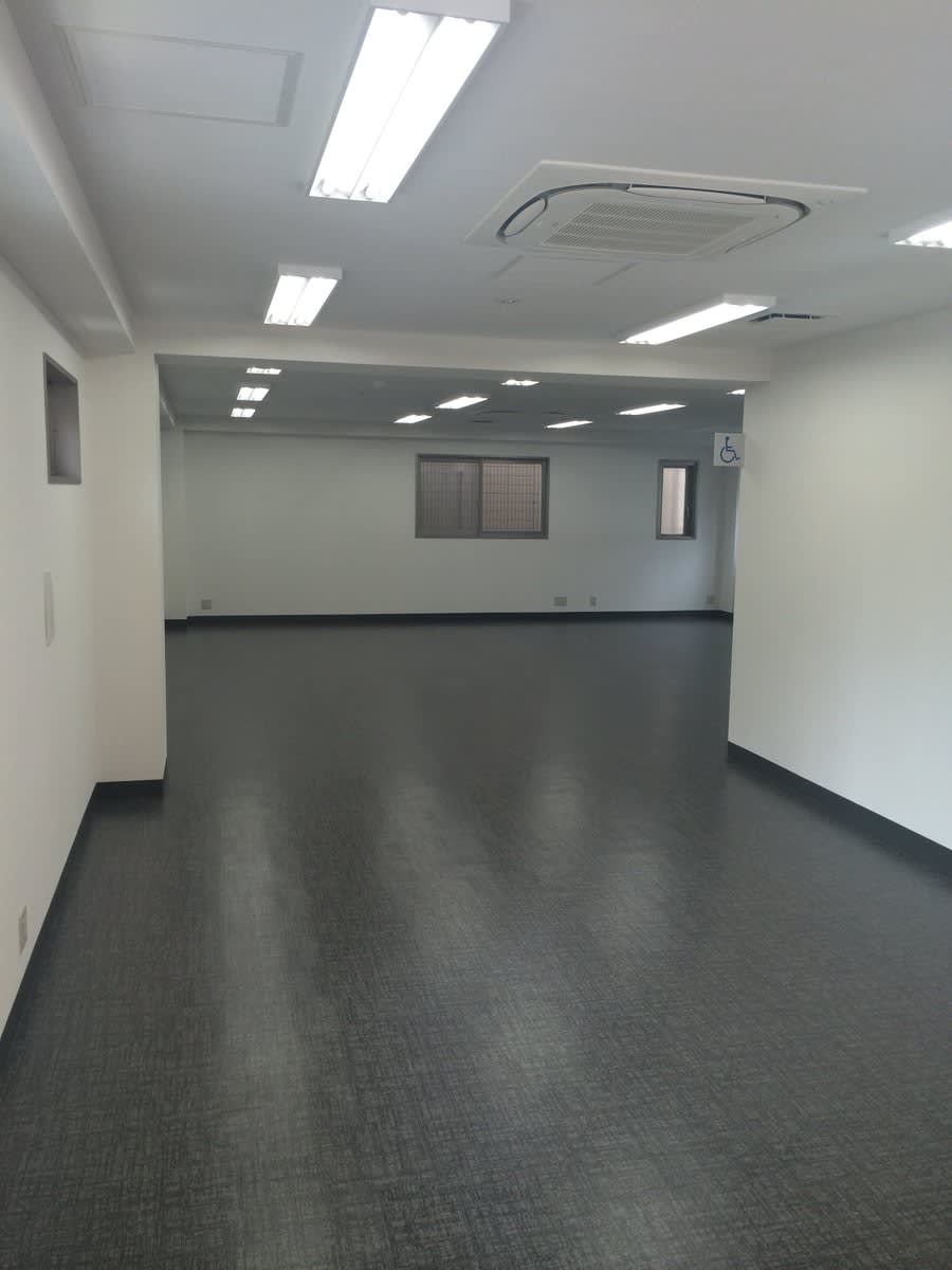 v20250427005820/fresh/building/J00100418542_5