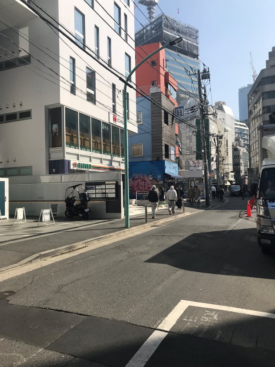 v20250427005820/fresh/building/J00100418998_2