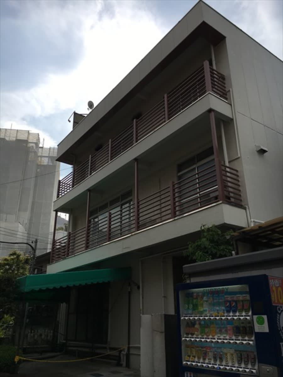 v20250427005820/fresh/building/J00100419335_1