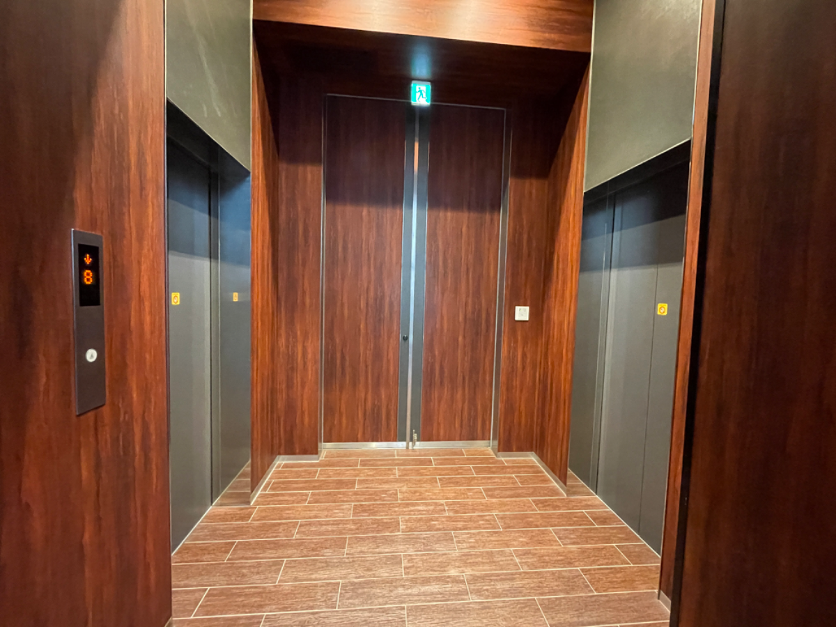 v20250427005820/fresh/building/J00100419512_5