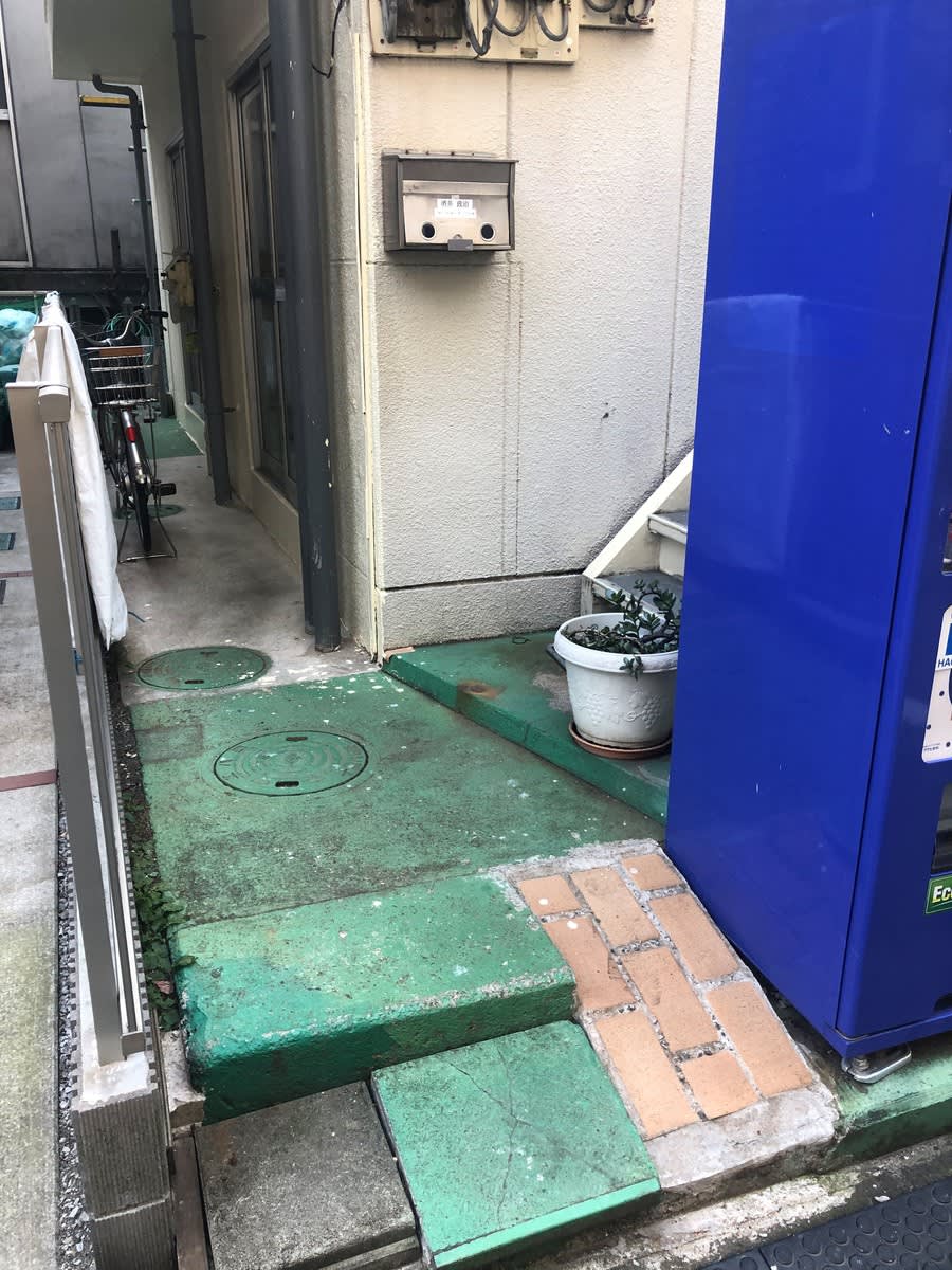 v20250427005820/fresh/building/J00100420285_3