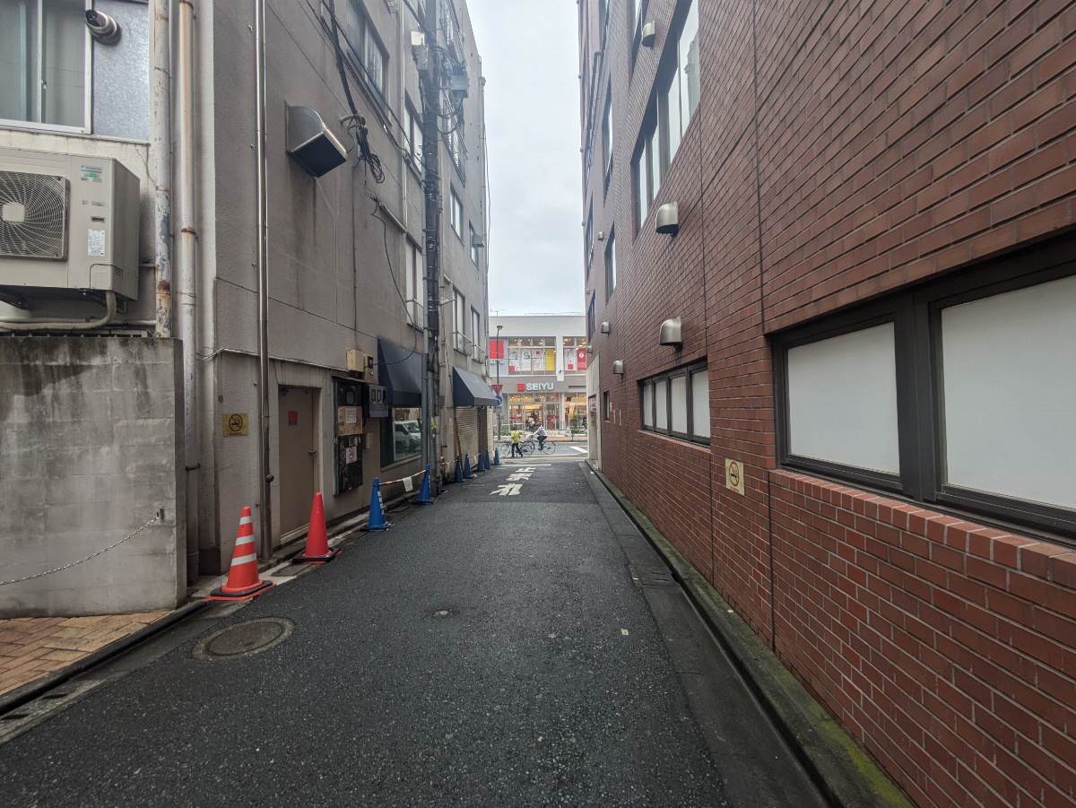 v20250427010205/fresh/building/J00100421037_10
