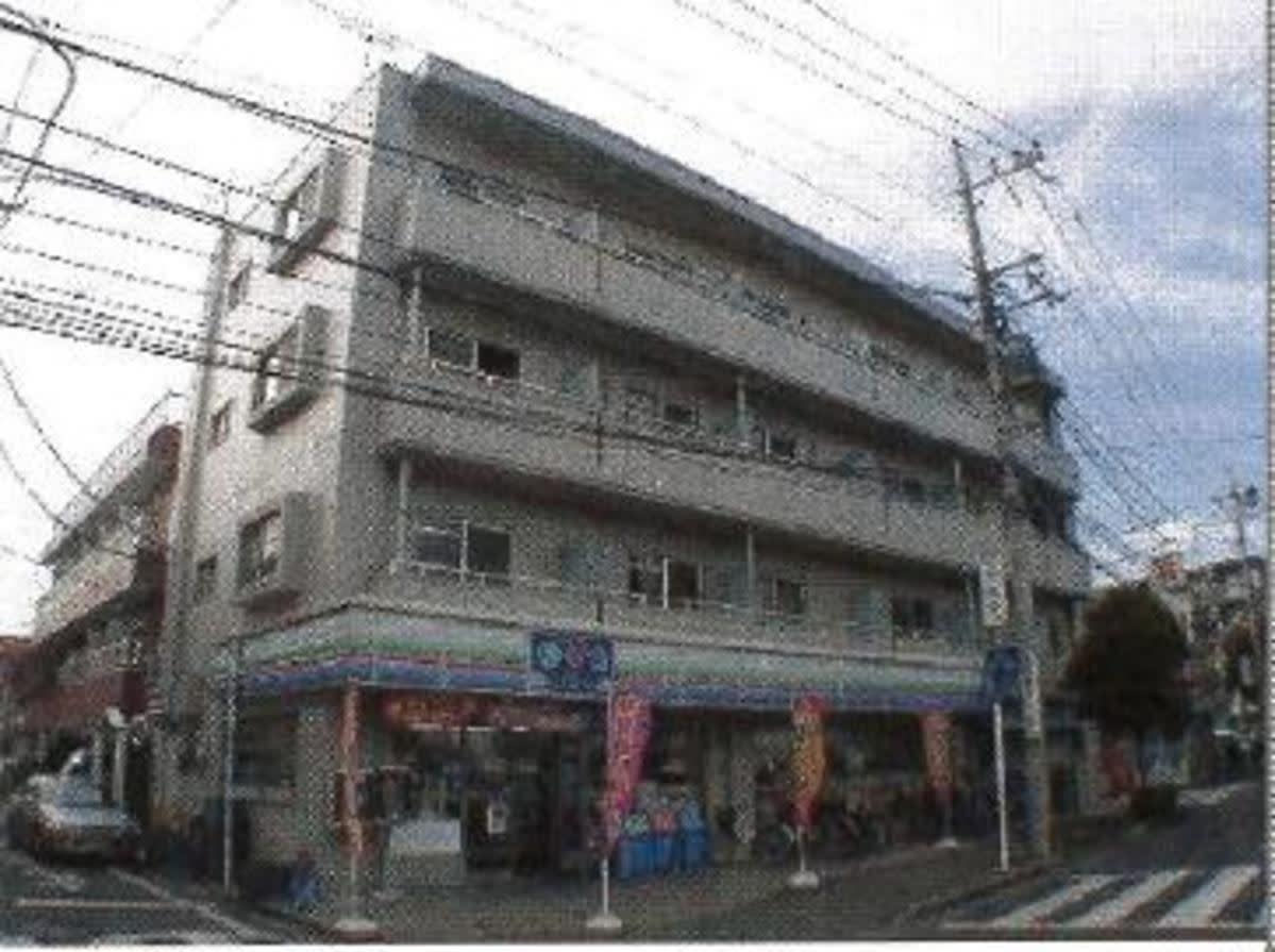 v20250427010205/fresh/building/J00100421762_1