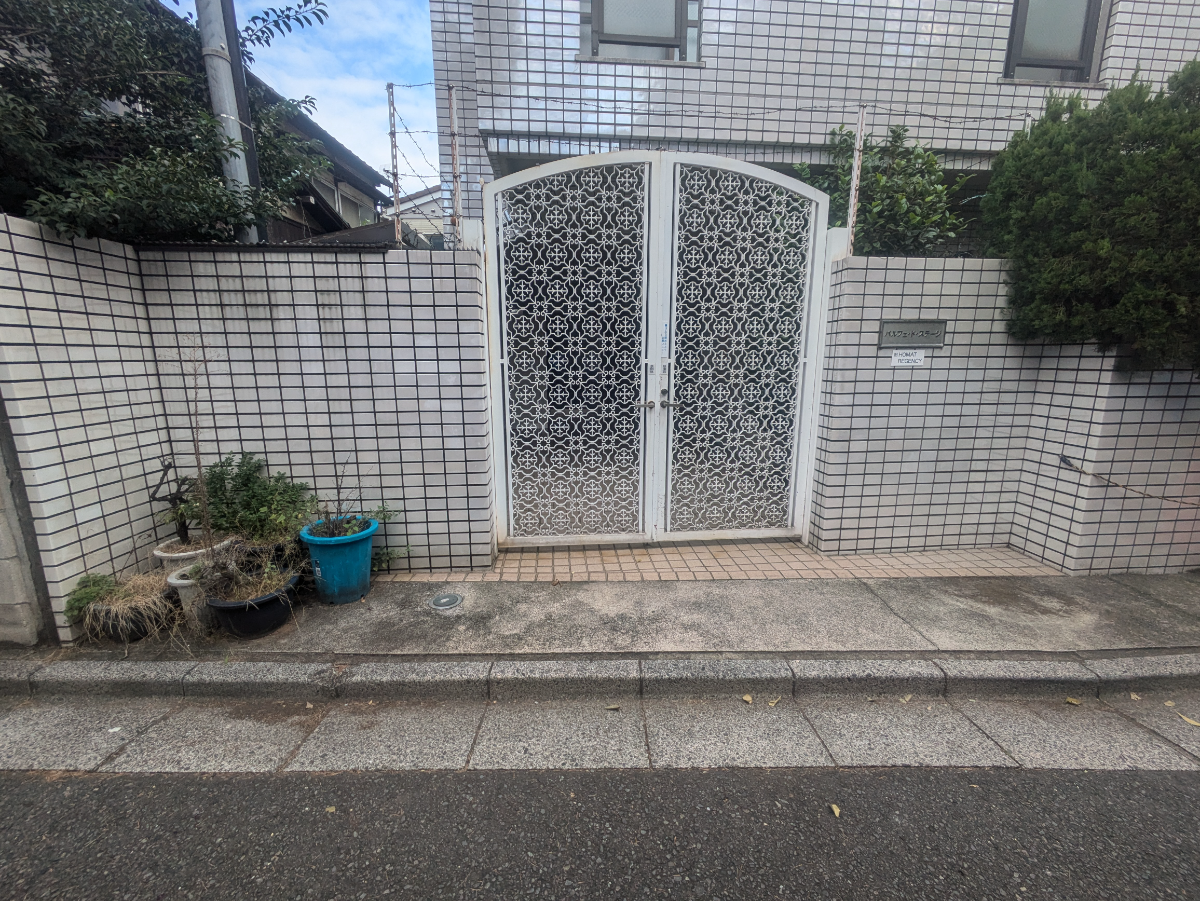 v20250427010206/fresh/building/J00100421709_3