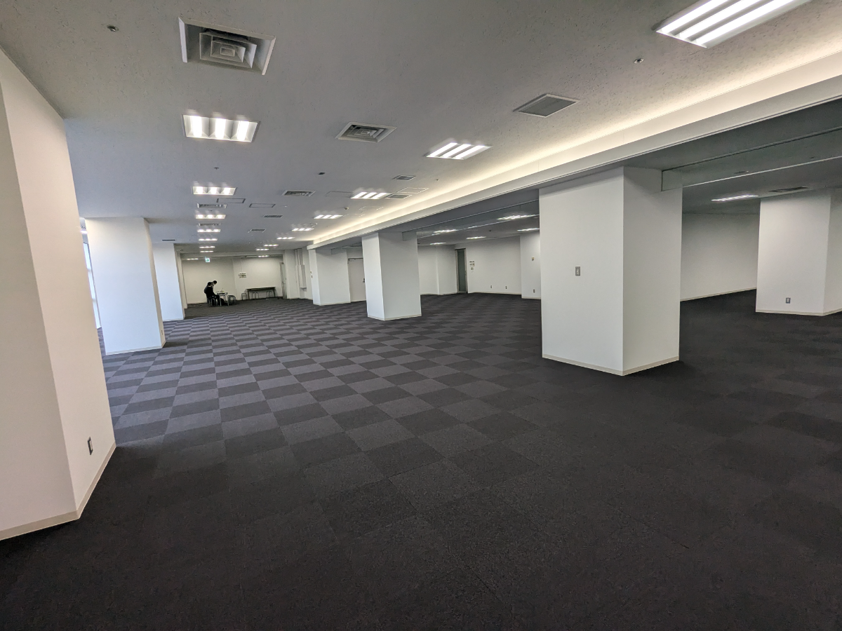 v20250427010206/fresh/building/J00100421911_30
