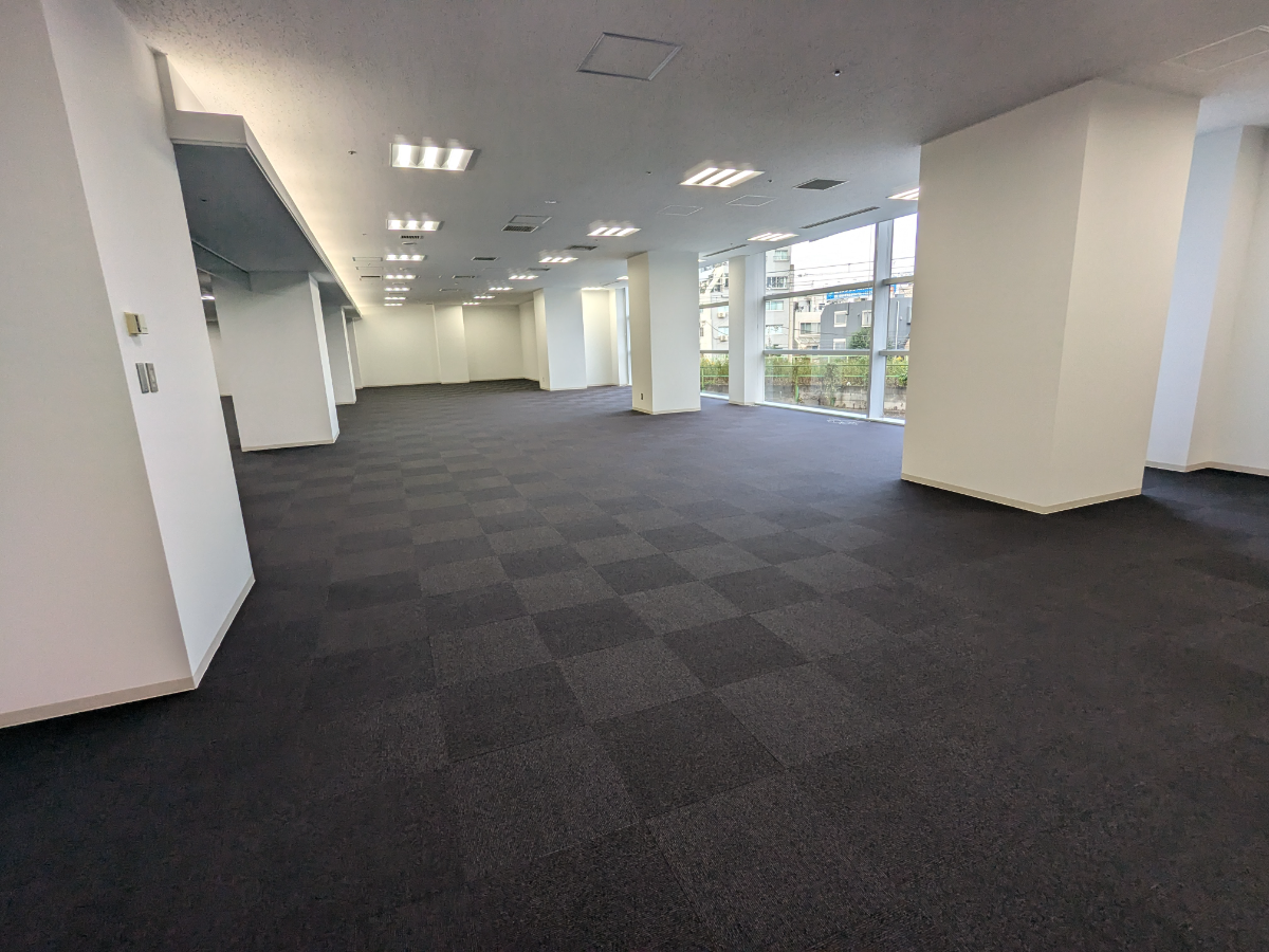 v20250427010206/fresh/building/J00100421911_32