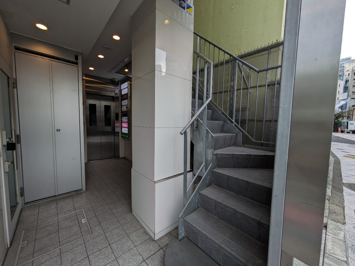 v20250427010206/fresh/building/J00100427284_5