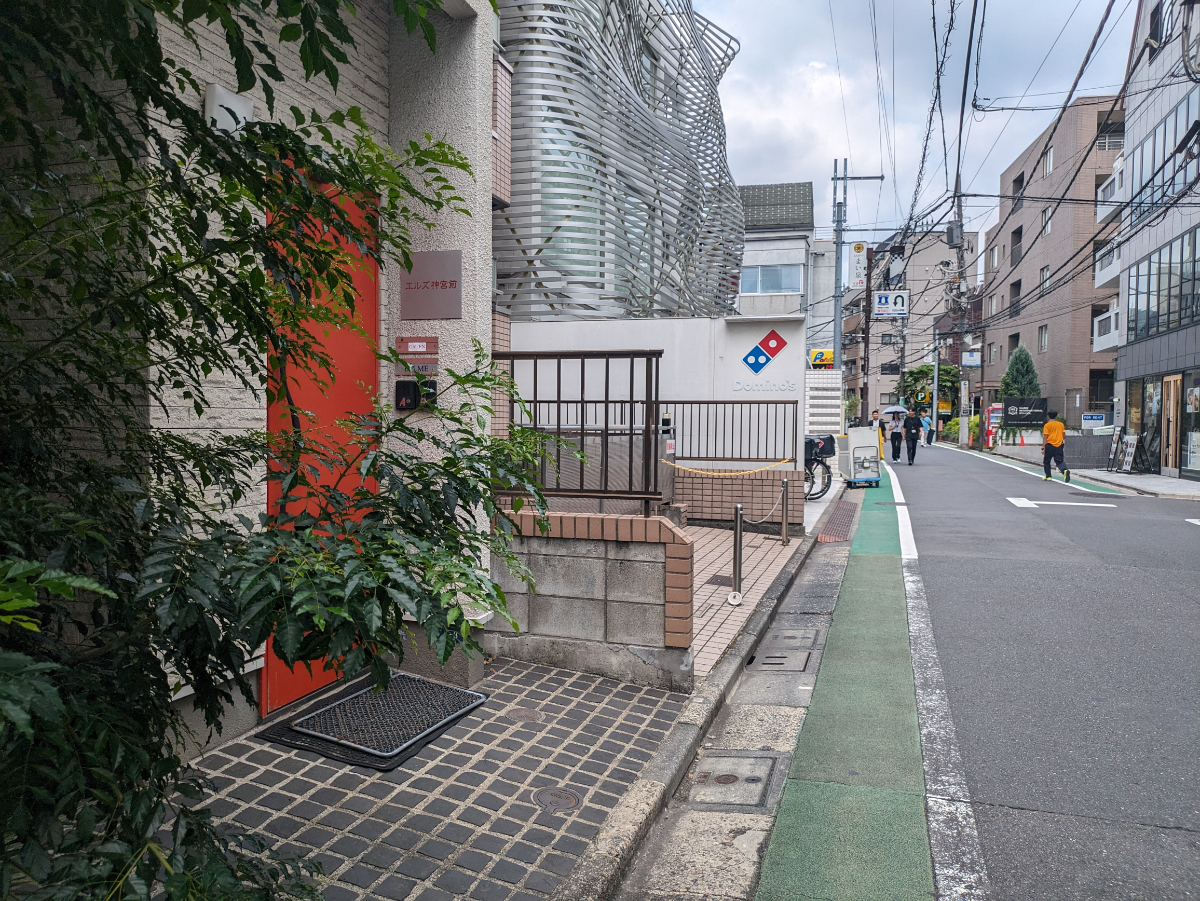 v20250427010206/fresh/building/J00100430426_11
