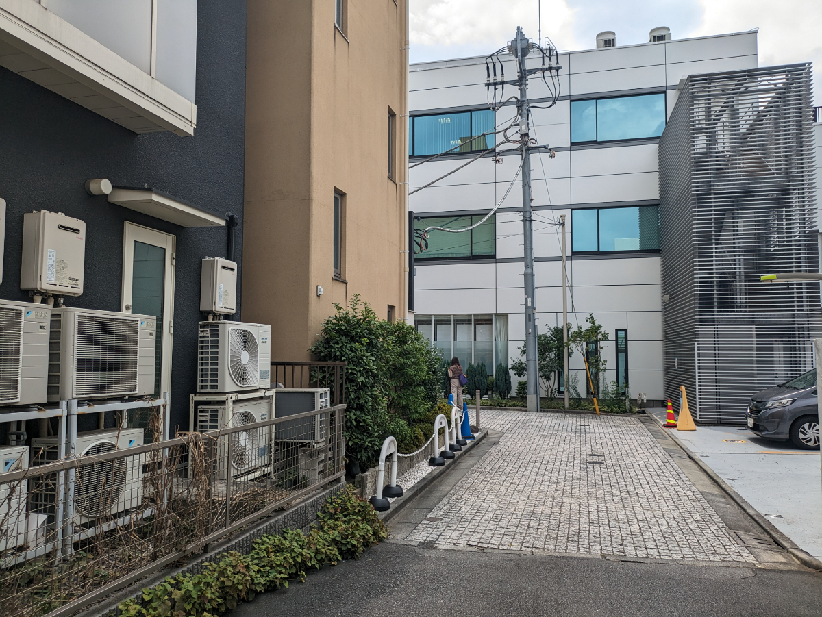 v20250427010206/fresh/building/J00100430426_16
