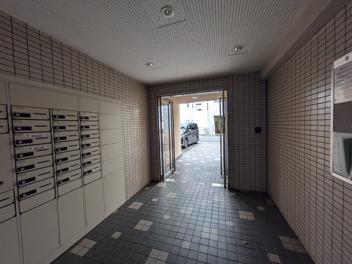 v20250427010206/fresh/building/J00100439858_7