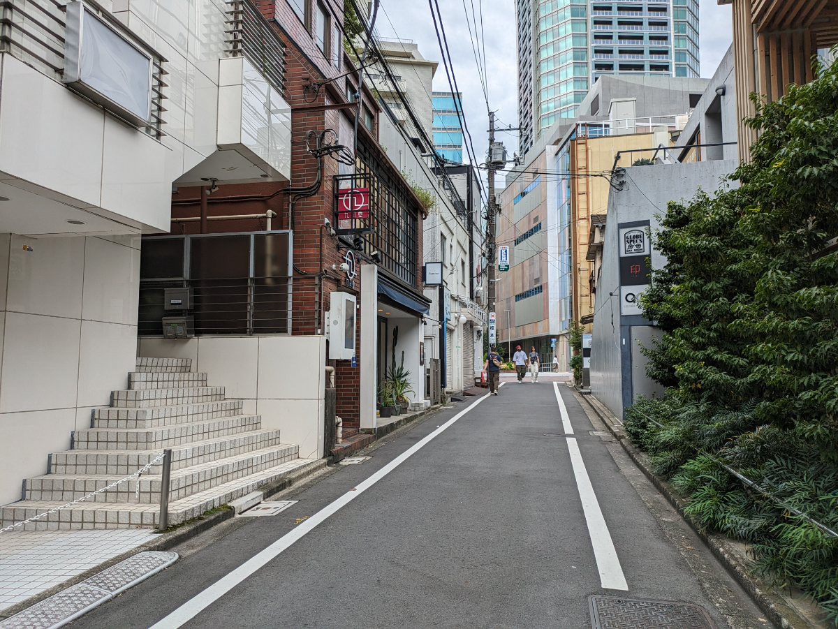 v20250427010206/fresh/building/J00100441779_7