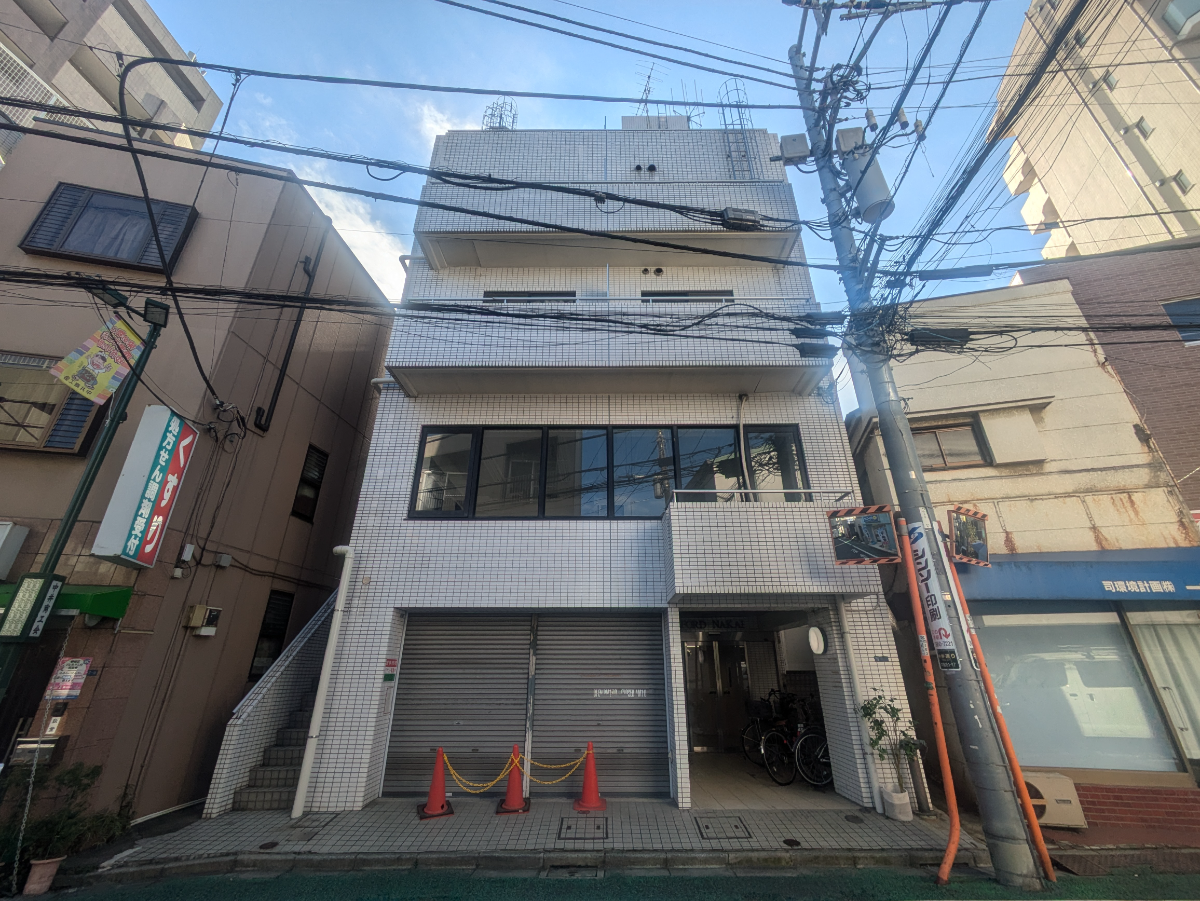 v20250427010206/fresh/building/J00100442422_1