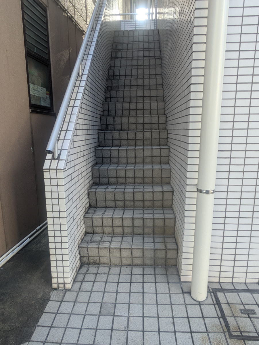 v20250427010206/fresh/building/J00100442422_4