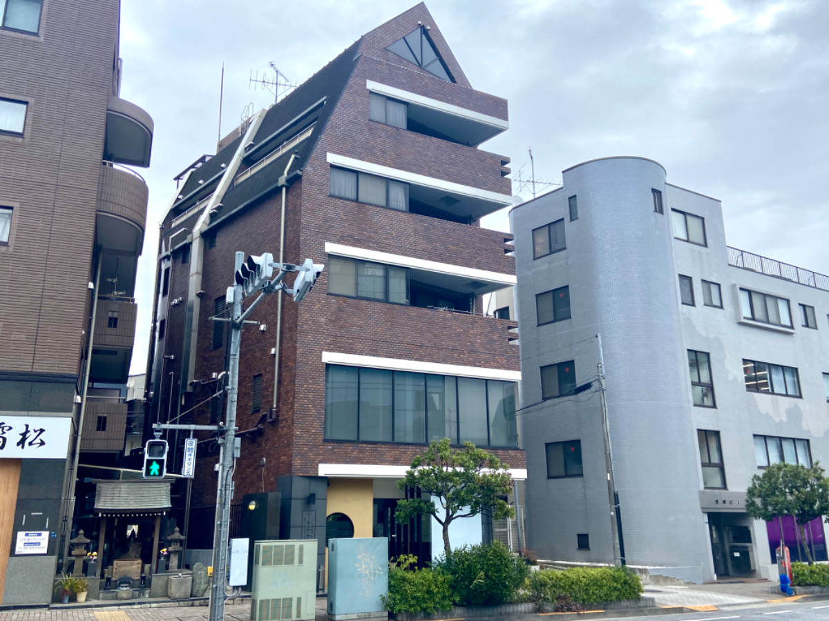v20250427010206/fresh/building/J00100443930_1