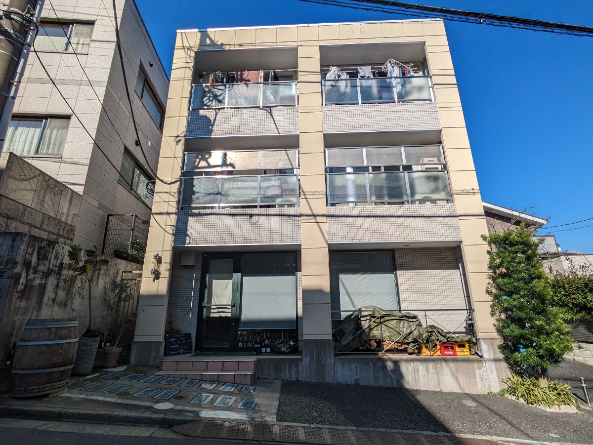 v20250427010506/fresh/building/J00100468073_1